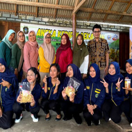 Dosen Akuntansi Unisba Blitar Perkuat Kapasitas UMKM Kripik Sekawan Lewat Pendampingan Keuangan